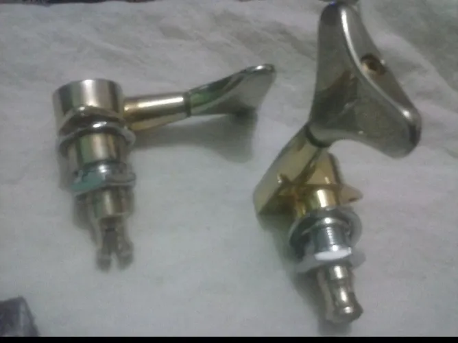 Par De Tarraxa De Contra Baixo Em Bronze Pesado Importada