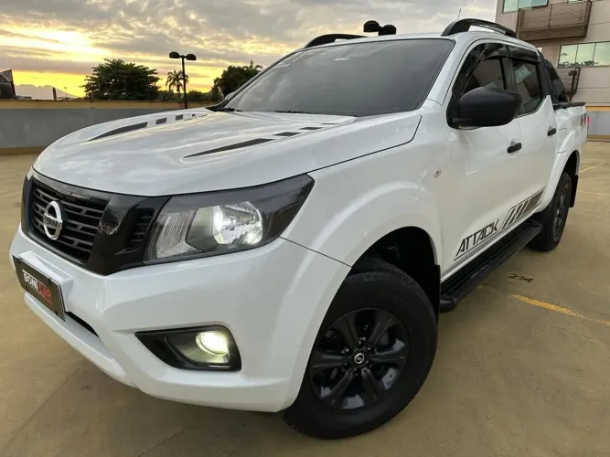 Nissan Frontier Attac.cd 4X4 2.3 Bi-TB Die. AUT 2021