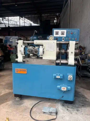 Laminadora de Rosca Cavour TL30