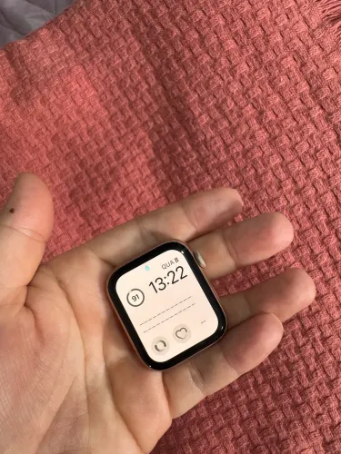 APPLE WATCH SERIES 6 ROSA