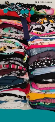 Roupas semi novas prá brecho ou uso próprio tamanhos g gg p