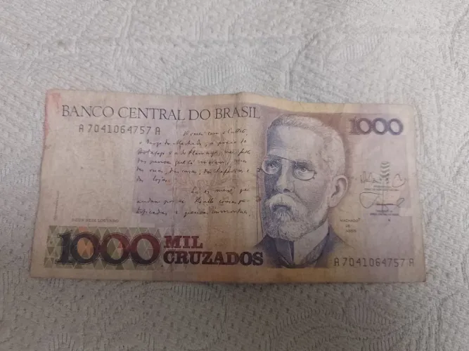 Cruzeiros e cruzados 10 reais cada