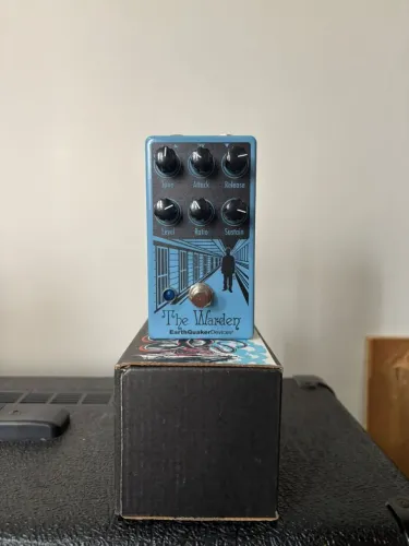 Pedal Earth Quaker Devices- The Warden- Compressor óptico 