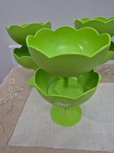 Jogo de taças para sobremesa