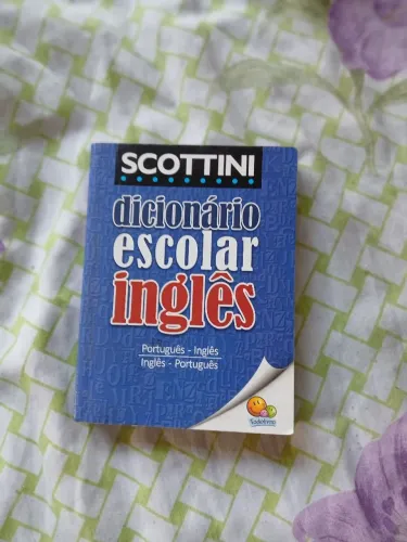 Dicionário Escolar Inglês Scottini