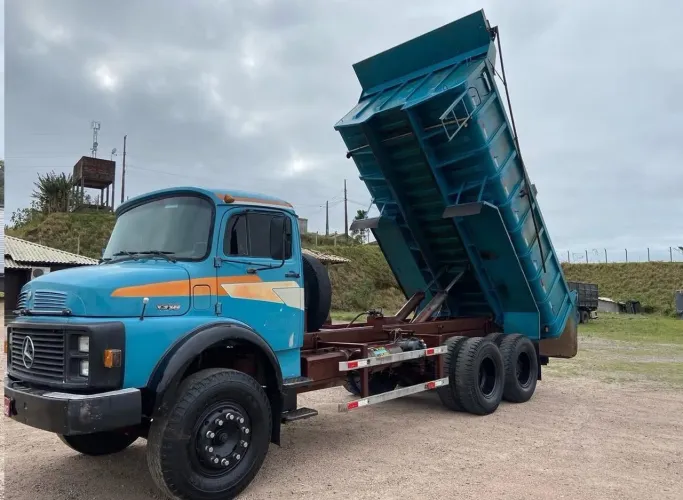 CAÇAMBA MB 1318 PRA VENDER 