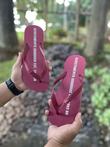 Chinelo Acostamento - Conforto e Estilo