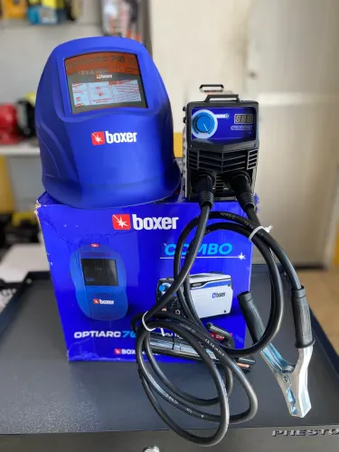 Máquina de Solda 140 amperes + Máscara Auto Boxer (Novo)