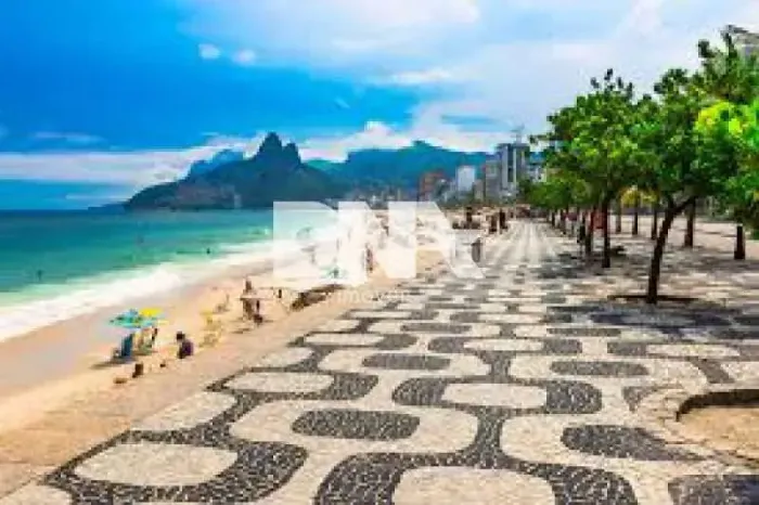 Sala : / Comercial / Copacabana