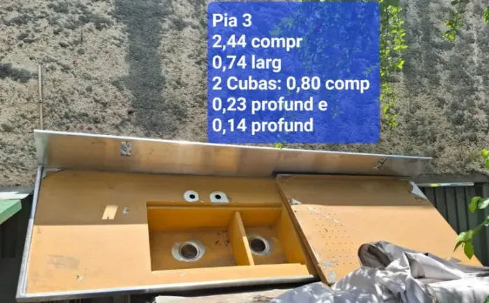 Pias e Bancadas de Inox ideal para Sacolão Restaurante e Comércios