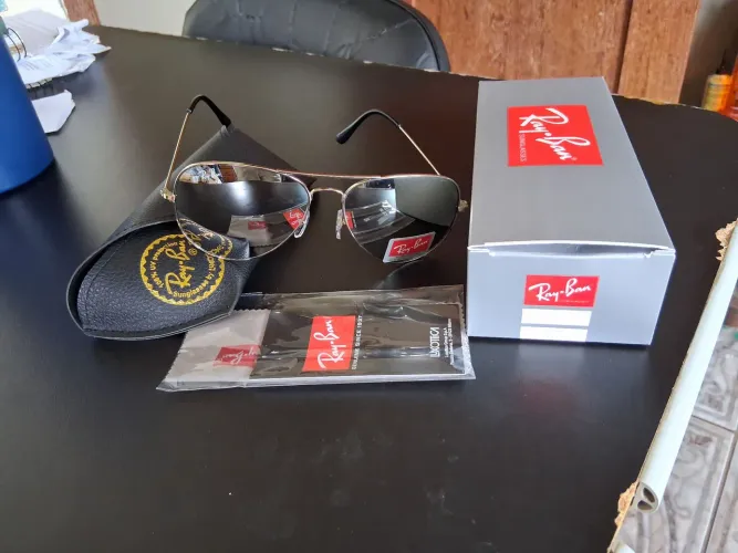 ÓCULOS DE SOL AVIADOR RAY BAN ESPELHADO UNISSEX UVA/UVB