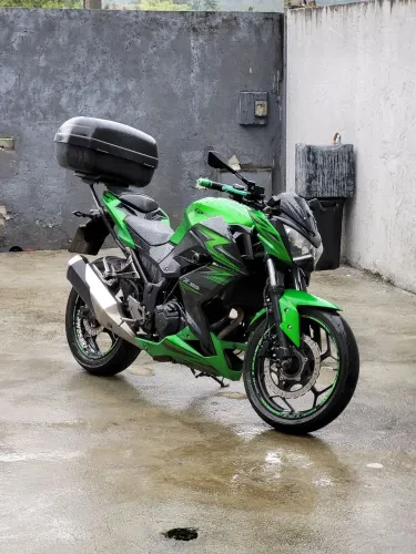 Kawasaki z300