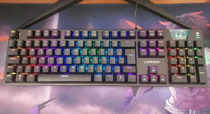 Teclado mecânico Warrior ( Royal score) dinheiro ou Pix 