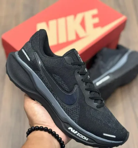 Tênis Nike