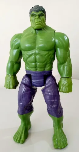 Boneco Hulk 2016 Hasbro 28 Cm