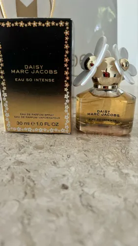 Perfume Daisy - Marc Jacobs