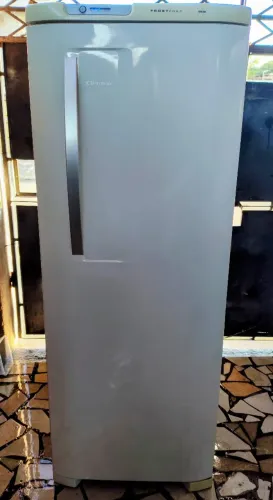 Refrigerador Electrolux Frost Free 323litros