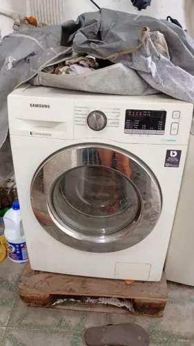 Máquina de lavar e secar! 