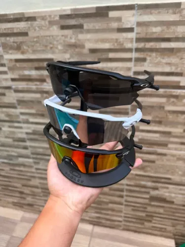 ? OAKLEY RADAR EV POR R$ 149,90 - ORIGINAL 1ª LINHA - ENTREGA HOJE MANAUS ?