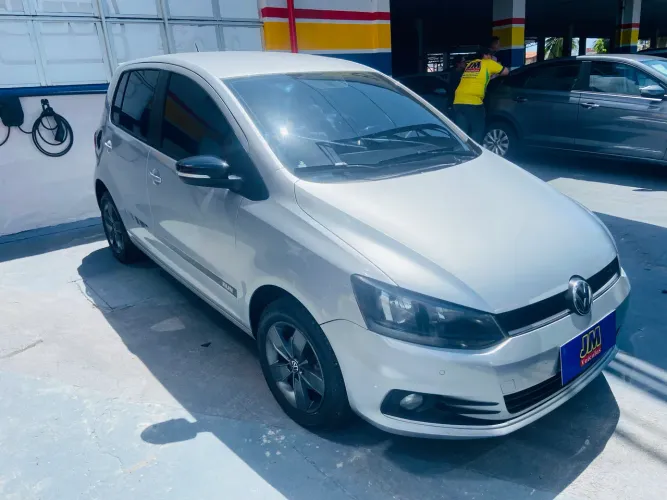Volkswagen Fox RUN 1.6 Flex 8V 5P 2017