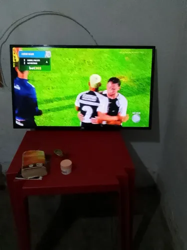 Vende-se SMT tv 43 polegada 