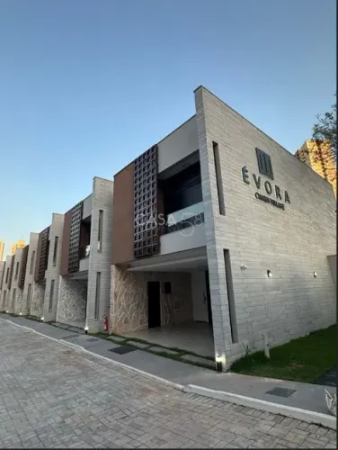 Venda de Sobrados  Condomínio Évora Charm Village
