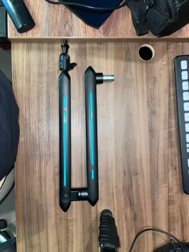 Suporte Articulado Low Profile Braço Microfone Mesa