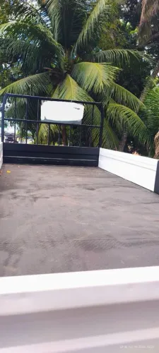 CARROCERIA METÁLICA PARA CAMINHOES 3/4