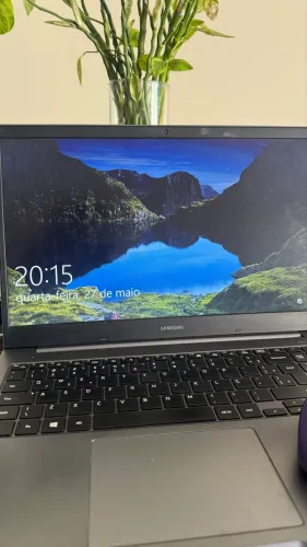 Notebook Samsung Intel Core 5 + mouse + pasta Sestini