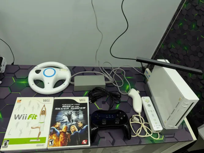 NINTENDO WII COMPLETO - PRONTO PARA JOGAR!