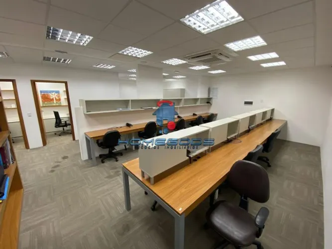 Conjunto de salas em condomínio corporativo em Campinas/Sousas com 140m² Mobiliado e Pront
