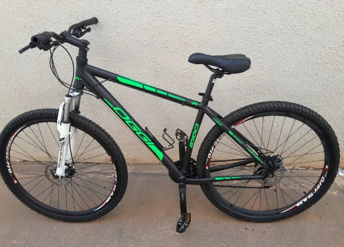 Bicicleta aro 29 com nota, só pegar e andar, não troco, retirada em águas lindas