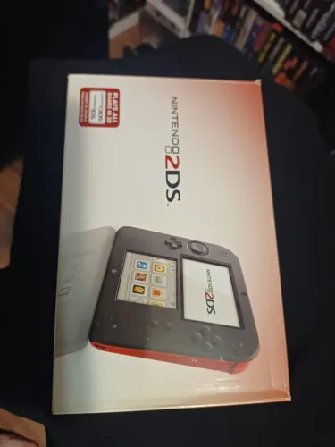 NINTENDO 2DS vermelho novo(nunca usado)