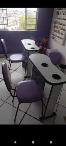 Mesinha de manicure 2 unidade para vender 