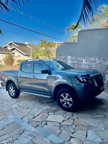 Nissan Frontier XE CD 4X4 2.3 Bi-TB Diesel Aut. 2024