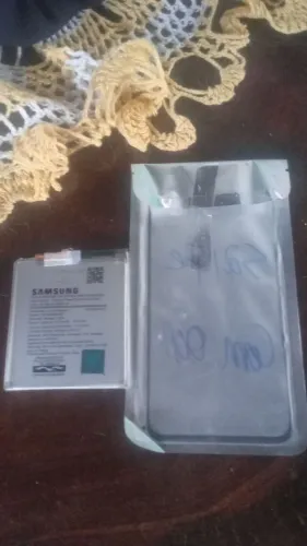 Vendo bateria nova do s21fe e vidro do touch já com cola oca entrgo