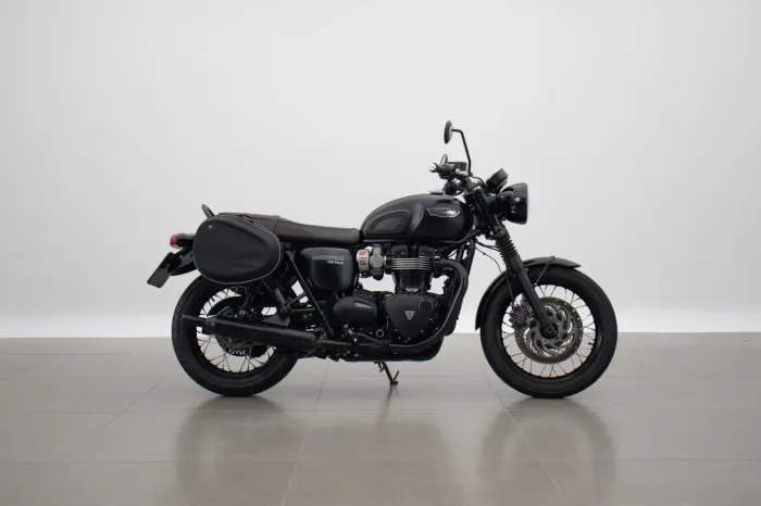 Triumph BONNEVILLE T120 BLACK