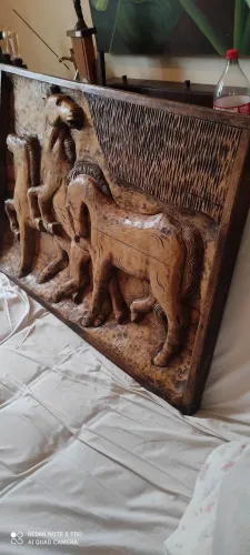 Quadro de parede em madeira maciça: