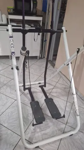 Simulador de Caminhada, modelo Dream Fitness Power 1100. 