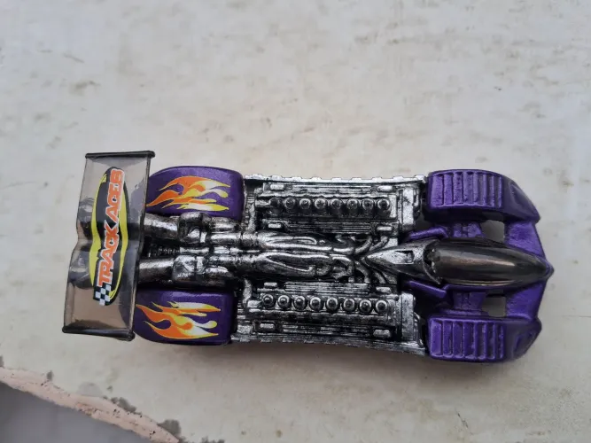 Miniatura carrinho whot wheels, krazy8s
