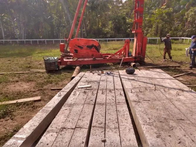 Serviços de Bate Estaca, Estaca Tipo Raiz, Sondagem SPT