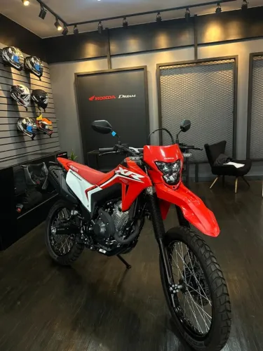 HONDA TORNADO 300 2026 
