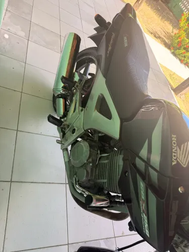 CB Twister 