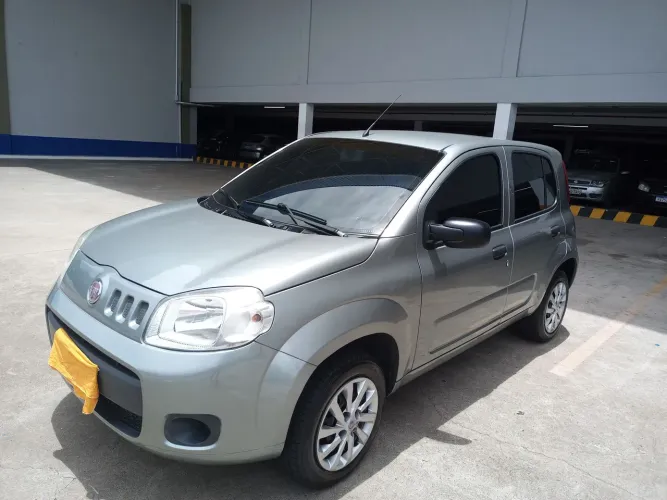 Fiat Uno Vivace/rua 1.0 EVO Fire Flex 8V 5P 2013