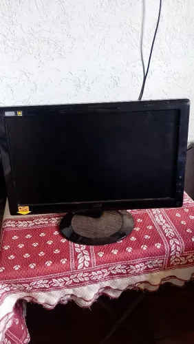 Vende-se monitor
