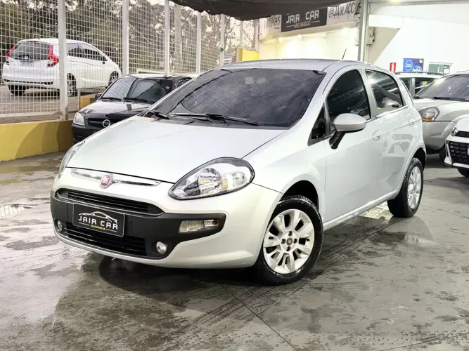Fiat Punto Attractive Italia 1.4 F.flex 8V 5P 2013
