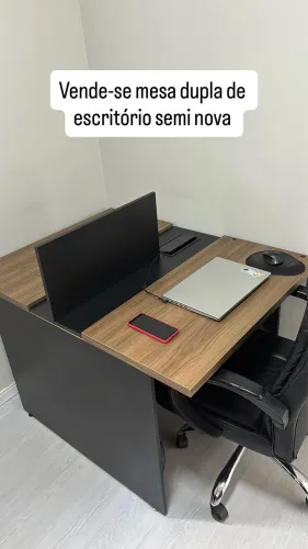 Mesa dupla de escritório semi nova