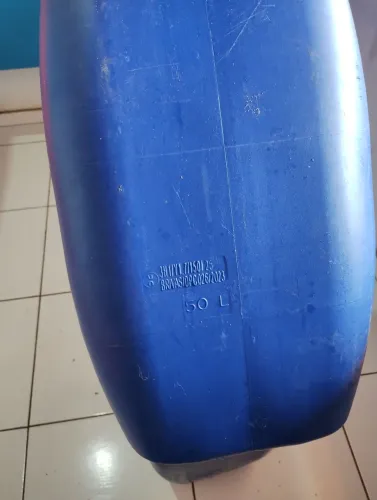 Galões de 50 litros