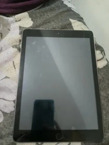 iPad 6ª Geração Apple 128GB Wi-Fi - 100% Original e Impecável
