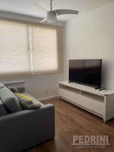 APARTAMENTO MOBILIADO DE 3 DORMITÓRIOS EM IPANEMA.